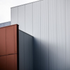 EIW architects carried out a rigorous process of research and analysis before choosing COLORBOND® Metallic steel in the colour Aries® for the feature cladding, which makes up about 50 per cent of the total cladding