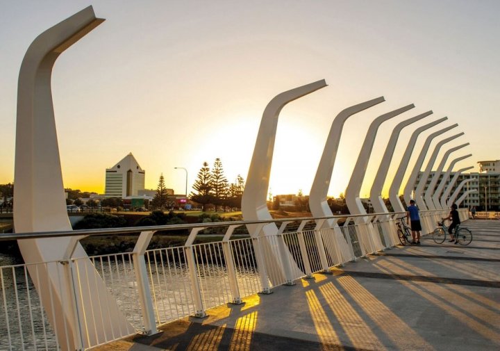 Koombana Bay Foreshore Pedestrian Bridge, Western Australia made from XLERPLATE and TRU-SPEC steel