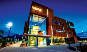 iAccelerate - University of Wollongong (UOW) uses REDCOR® weathering steel