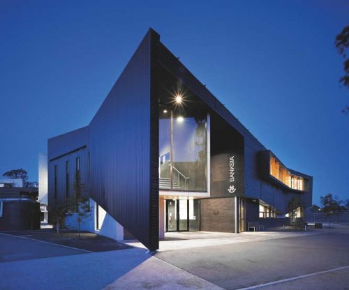 Stramit Longspan® profile made from COLORBOND® steel in the colours Night Sky® (southern pavilions) and Shale Grey™ (north-facing pavilions); Roofing: Stramit Speed Deck Ultra® profile made from COLORBOND® steel in the colours Night Sky® and Shale Grey™